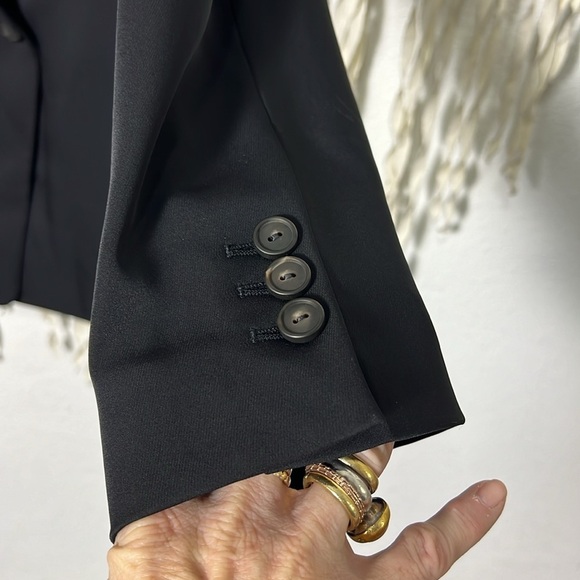 Vince Black Crepe Double Breasted Blazer Size 8 - Picture 7 of 16